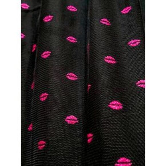 💋 BETSEY JOHNSON Lip Print Tiered Sweetheart Black Dress SIZES 12 NWT - Picture 3 of 13